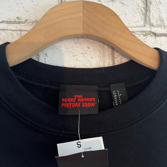 NEW!!! The Rocky Horror Picture Show Lips Crew Neck Sweatshirt Size Small - Picture 3 of 4